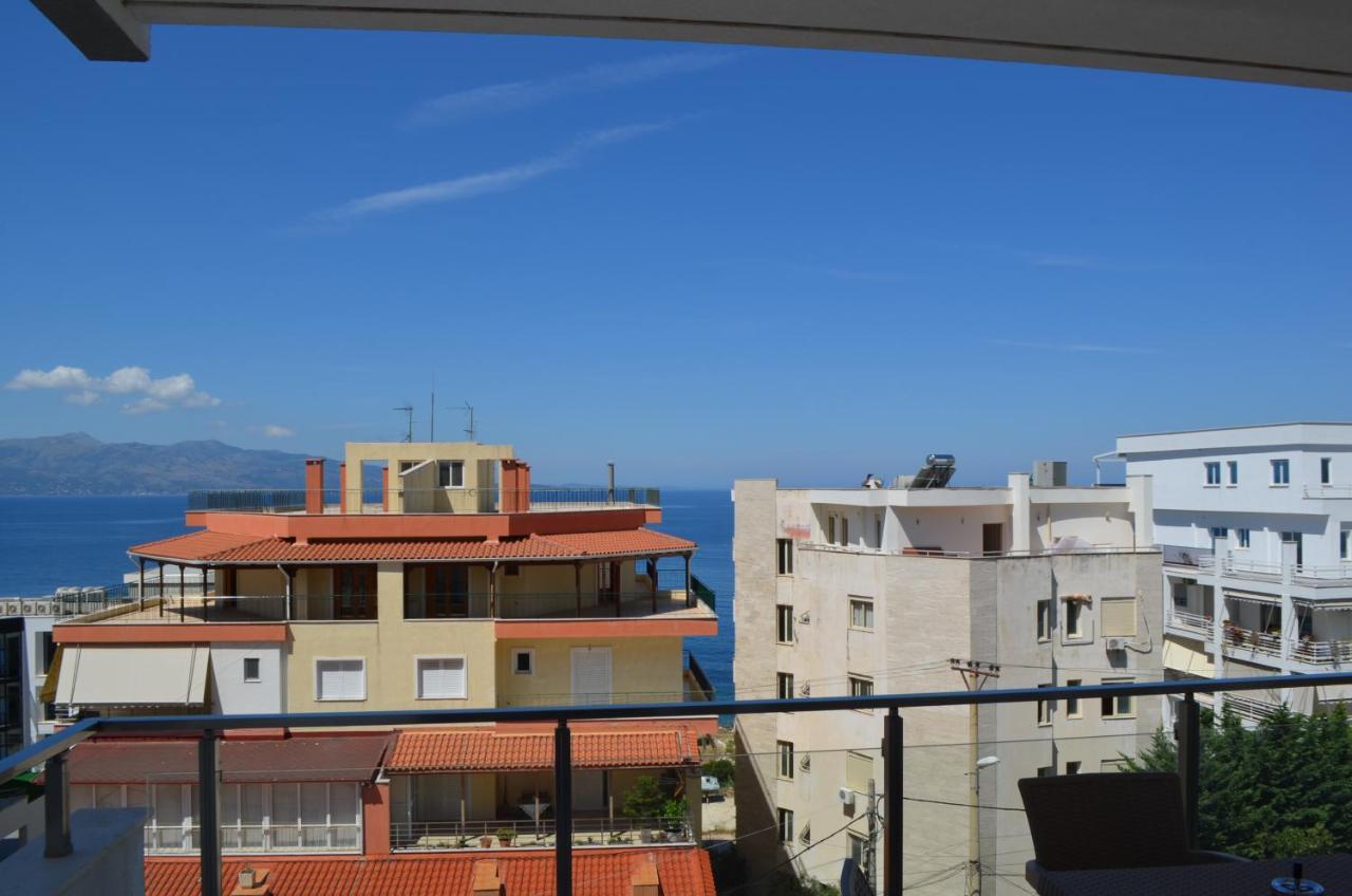 Akil Apartments Sarandë Esterno foto