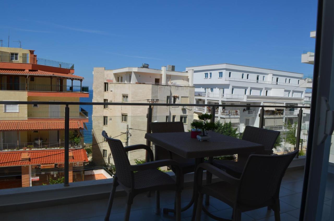 Akil Apartments Sarandë Esterno foto
